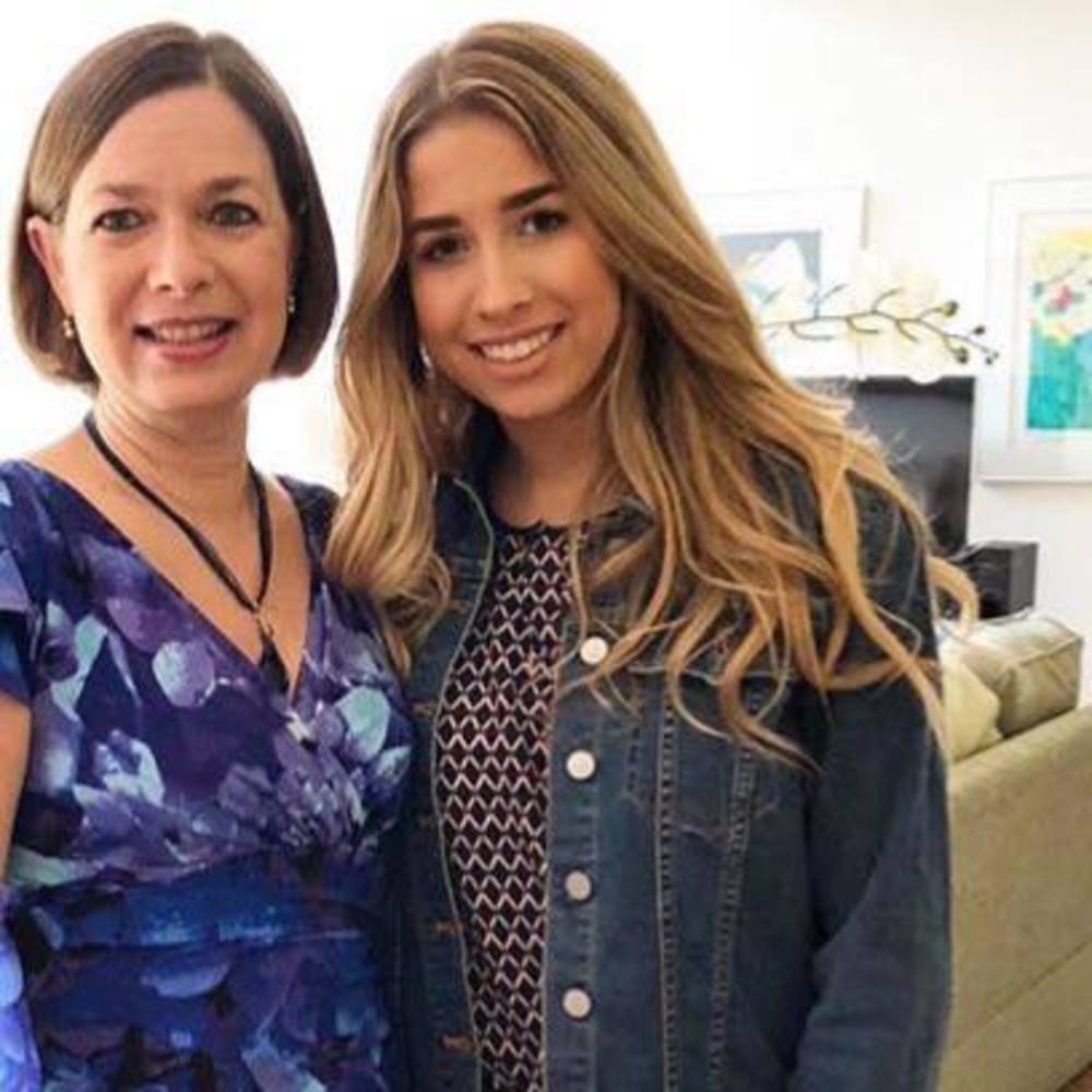 Meet your Posher, Stephanie